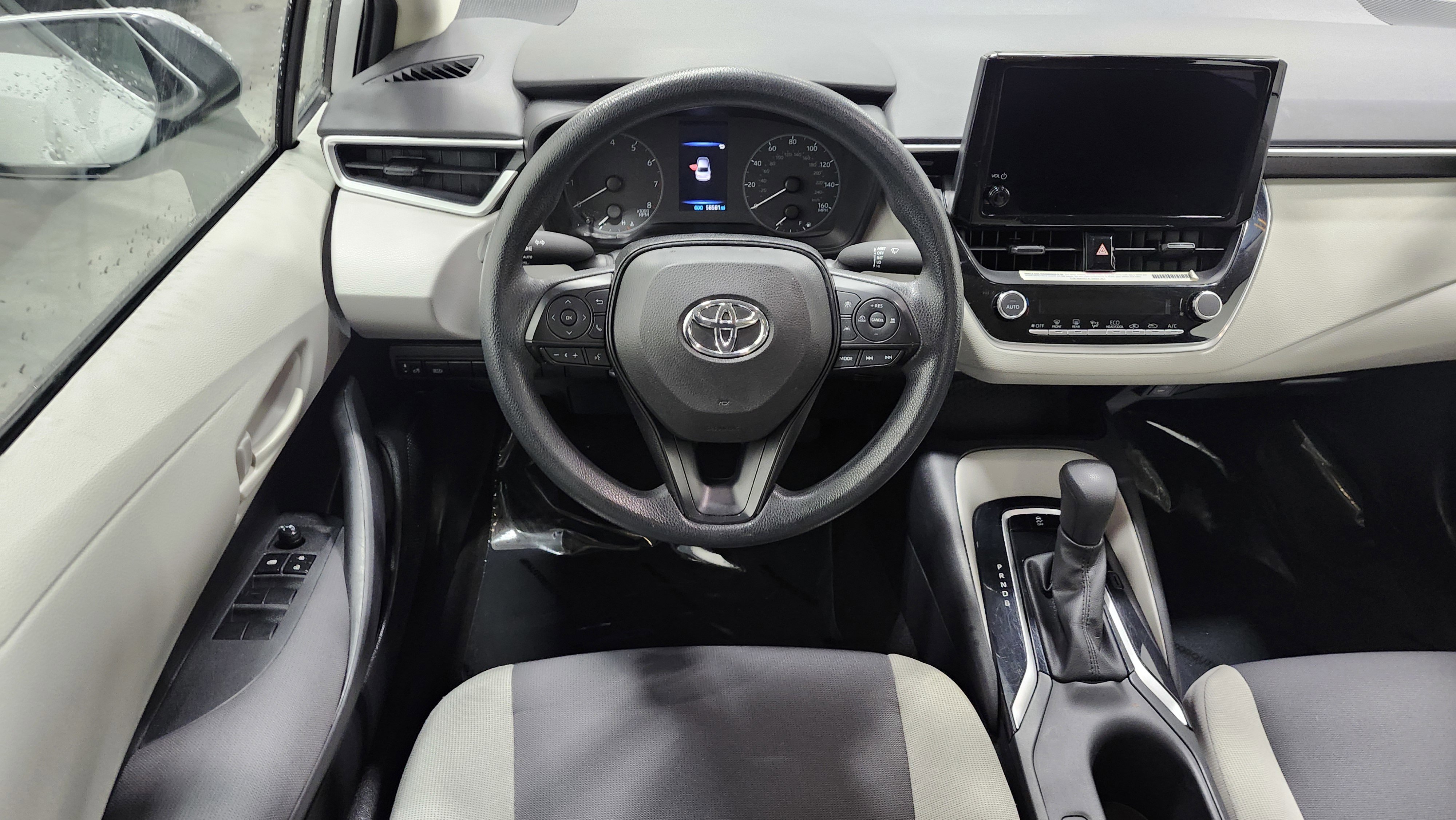 Used 2023 Toyota Corolla LE image 24