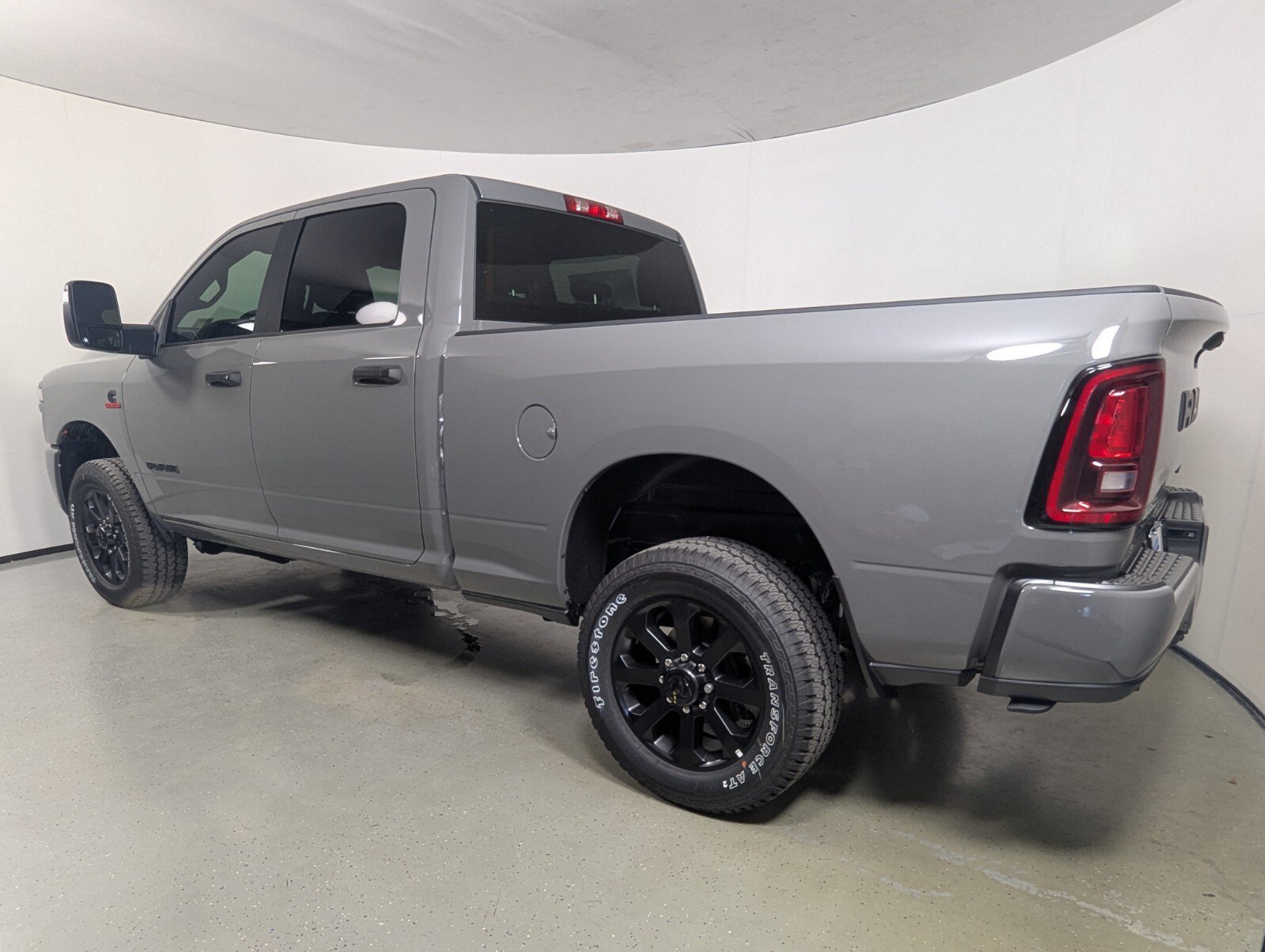New 2026 RAM 2500 Big Horn AWD/4WD image 6