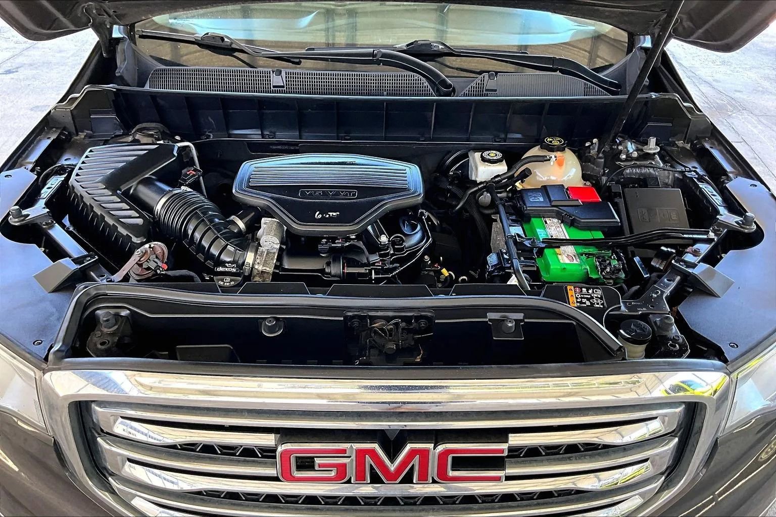 Used 2019 GMC Acadia SLE w/ Driver Alert Package I AWD/4WD image 27
