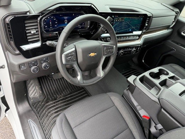 New 2026 Chevrolet Silverado 1500 LT image 12