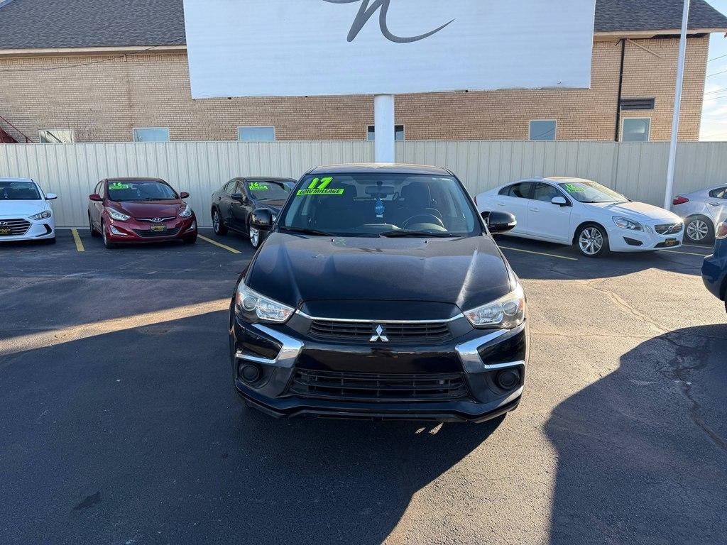 Used 2017 Mitsubishi Outlander Sport LE FWD image 2