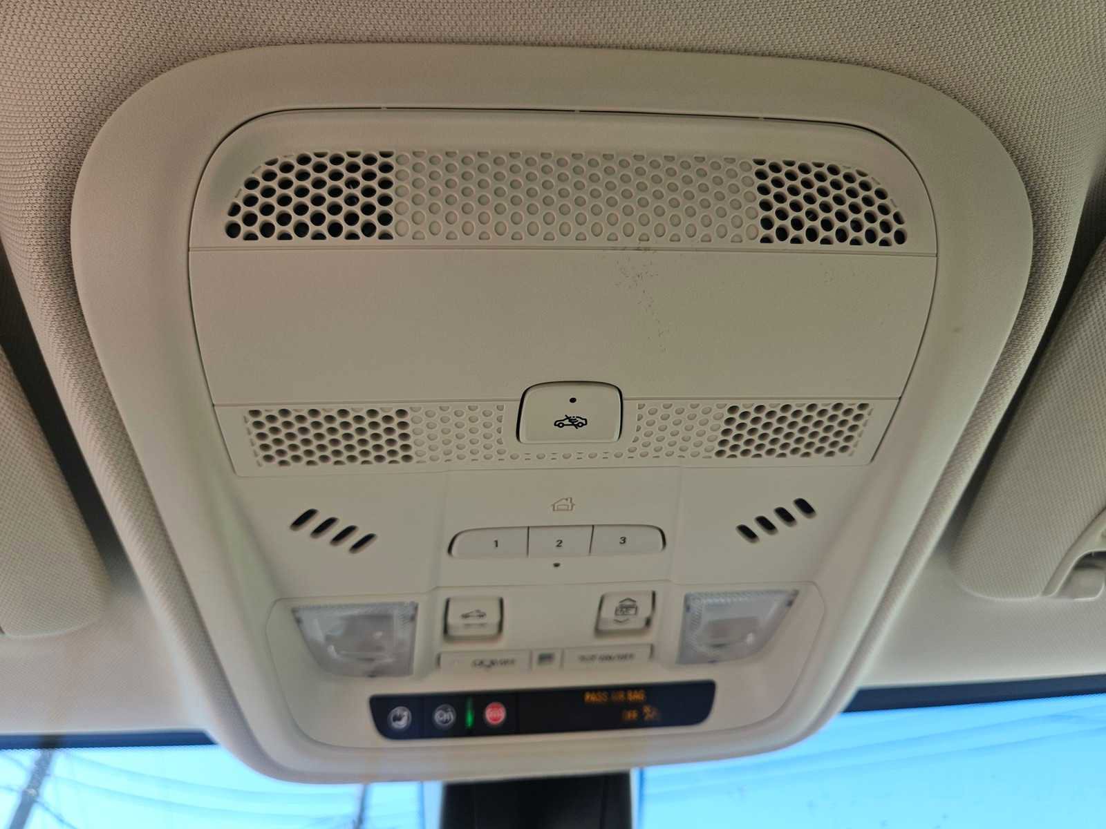 Used 2024 Cadillac XT5 Premium Luxury w/ Technology Package image 19