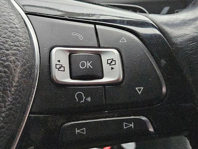 Used 2017 Volkswagen Passat 1.8T R-Line image 13