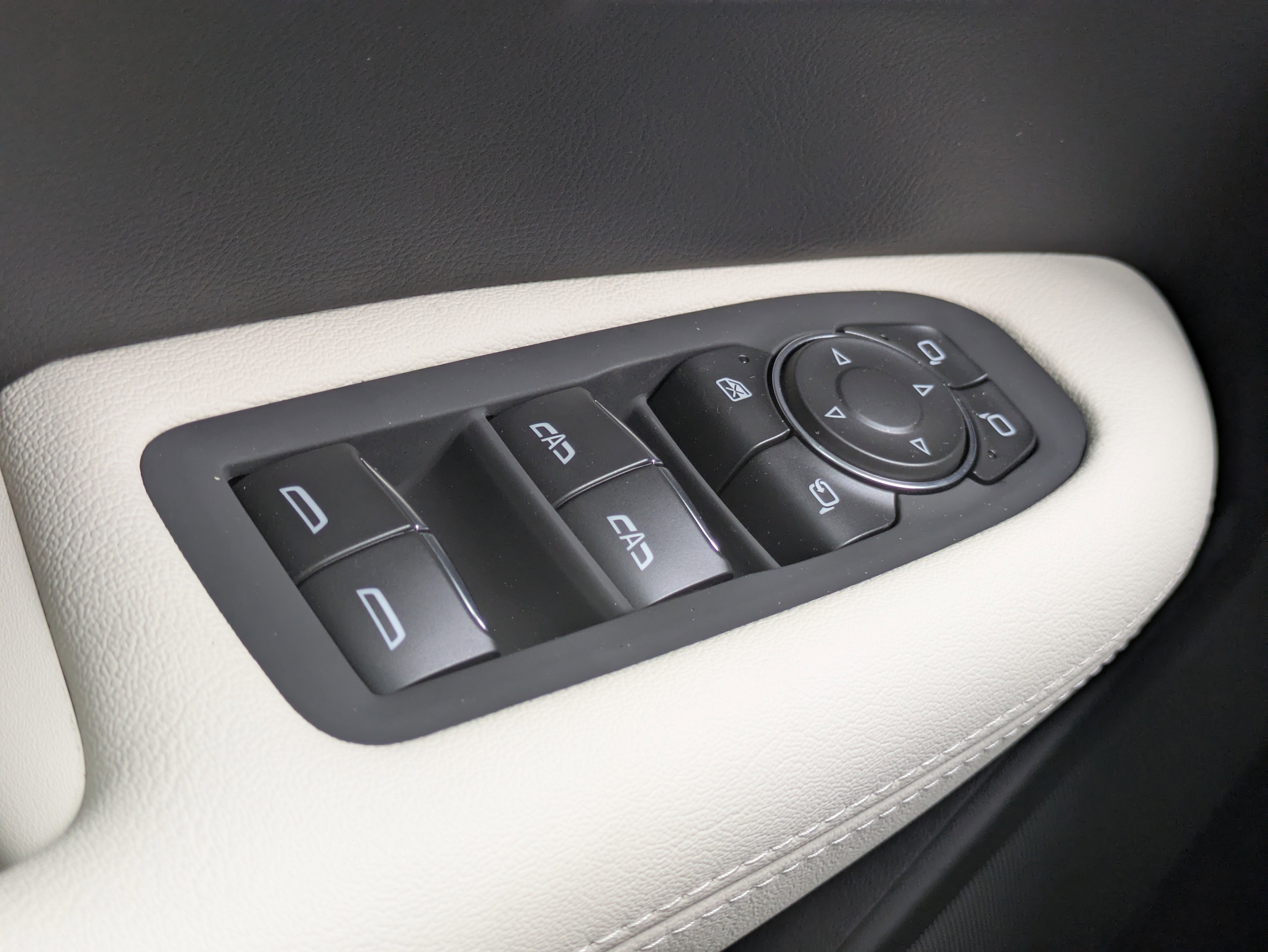 New 2026 Cadillac XT5 Sportv AWD/4WD image 16