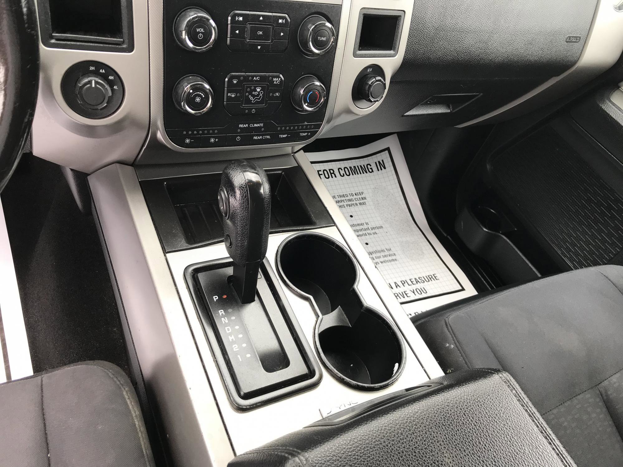 Used 2017 Ford Expedition XLT AWD/4WD image 14