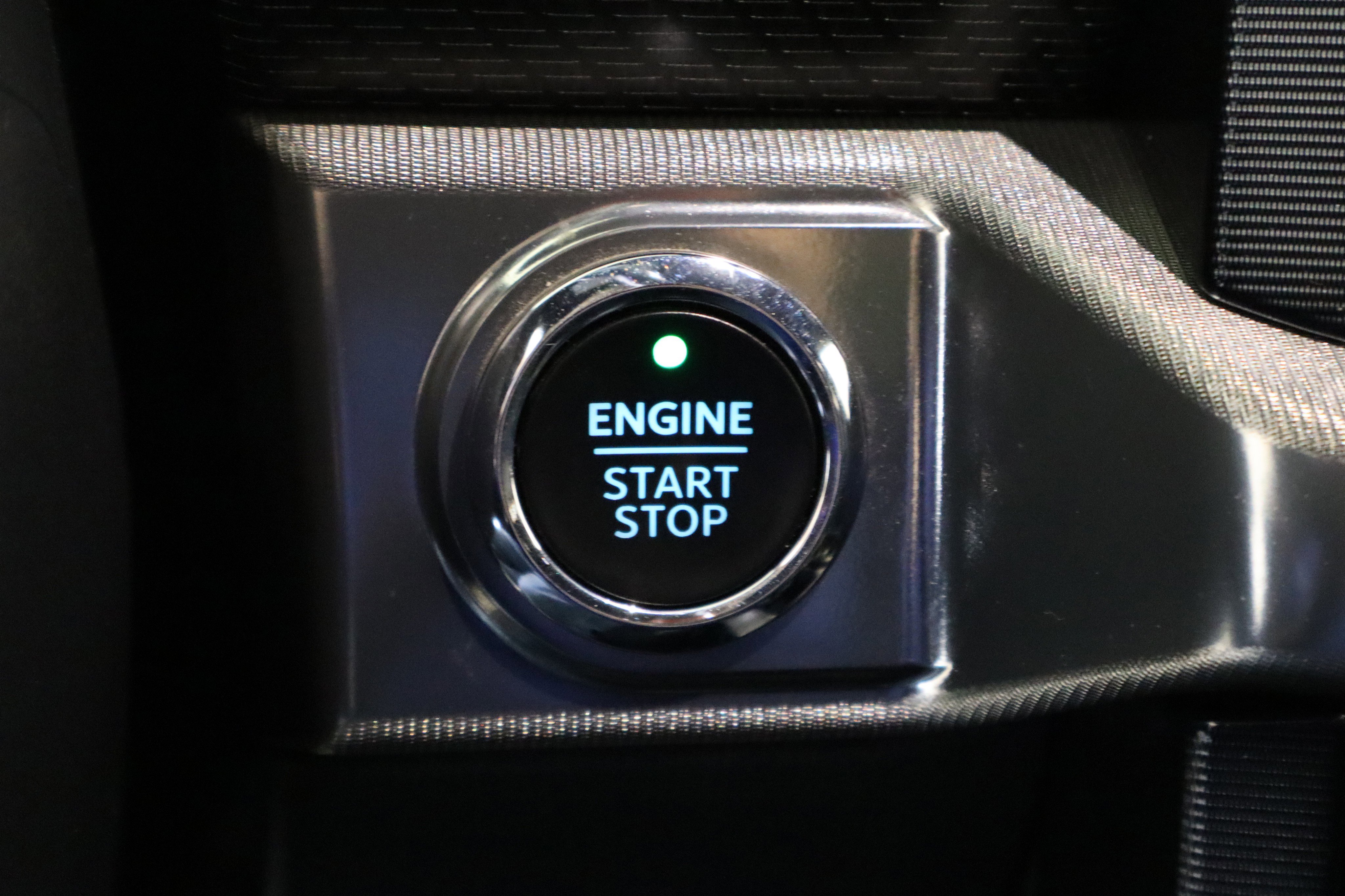 Used 2023 Ford F150 Raptor w/ Blue Interior Package image 32