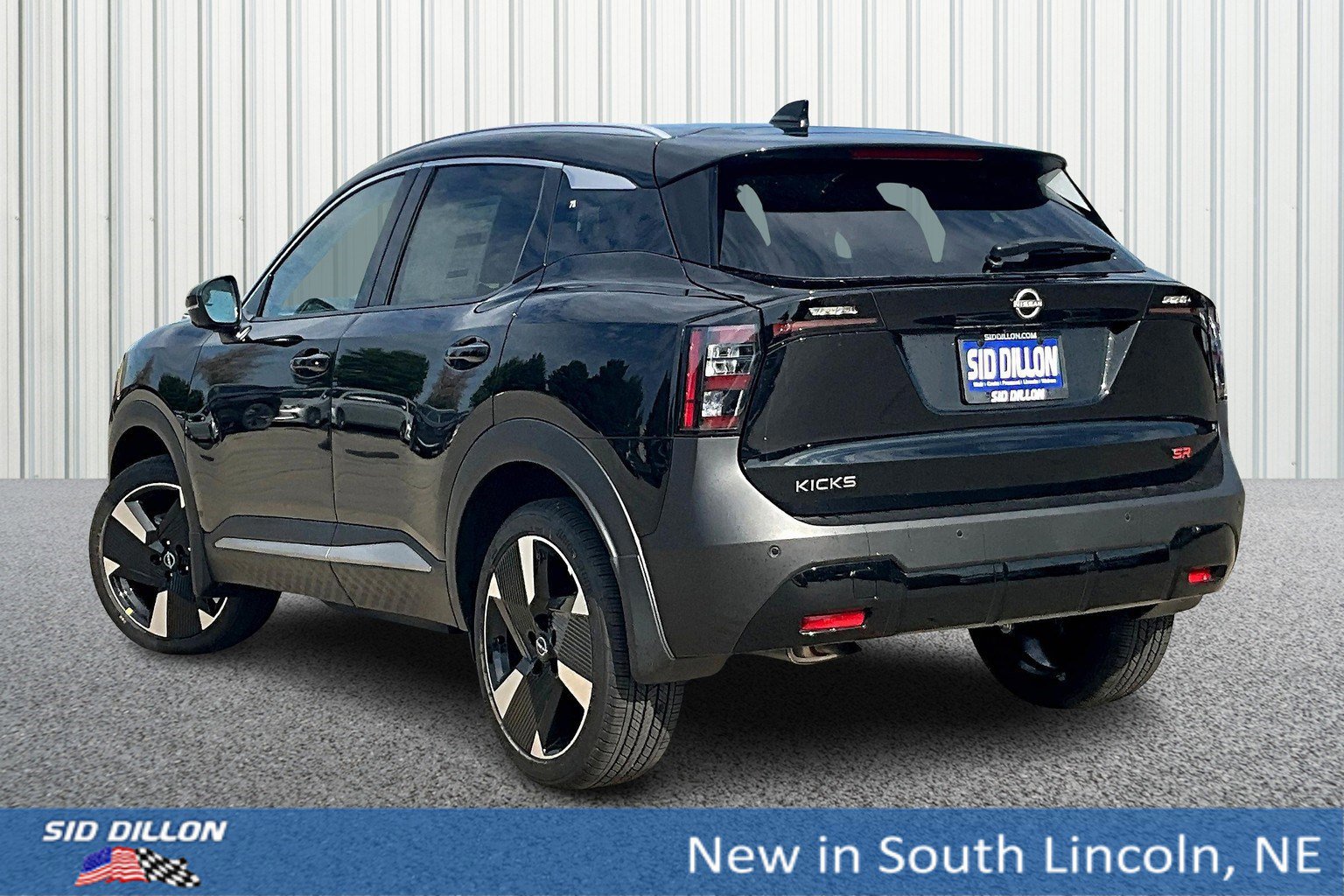 New 2025 Nissan Kicks SR w/ Illumination Package image 3