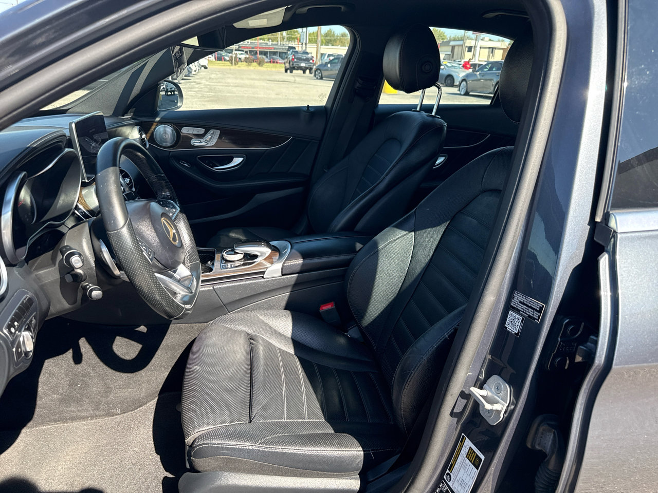 Used 2015 Mercedes-Benz C 400 4MATIC image 8