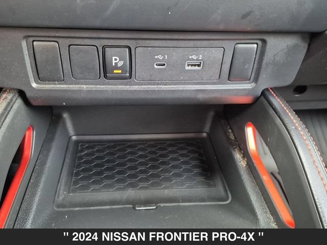 Used 2024 Nissan Frontier PRO-4X w/ Technology Package AWD/4WD image 26