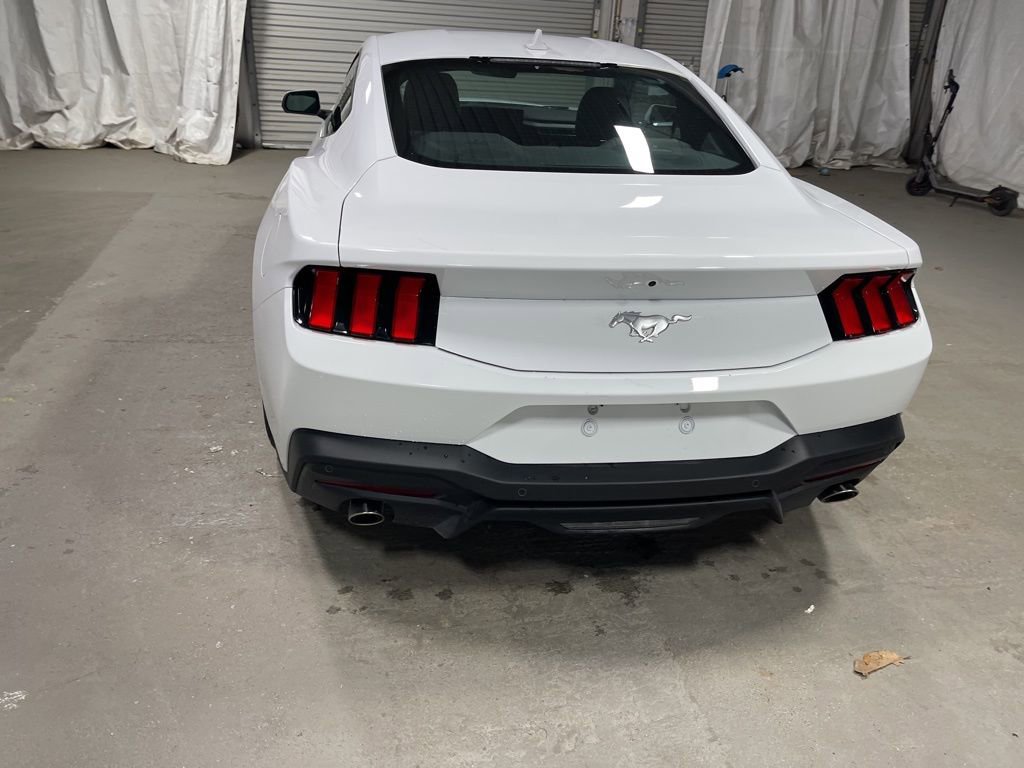 Used 2026 Ford Mustang Premium RWD image 6