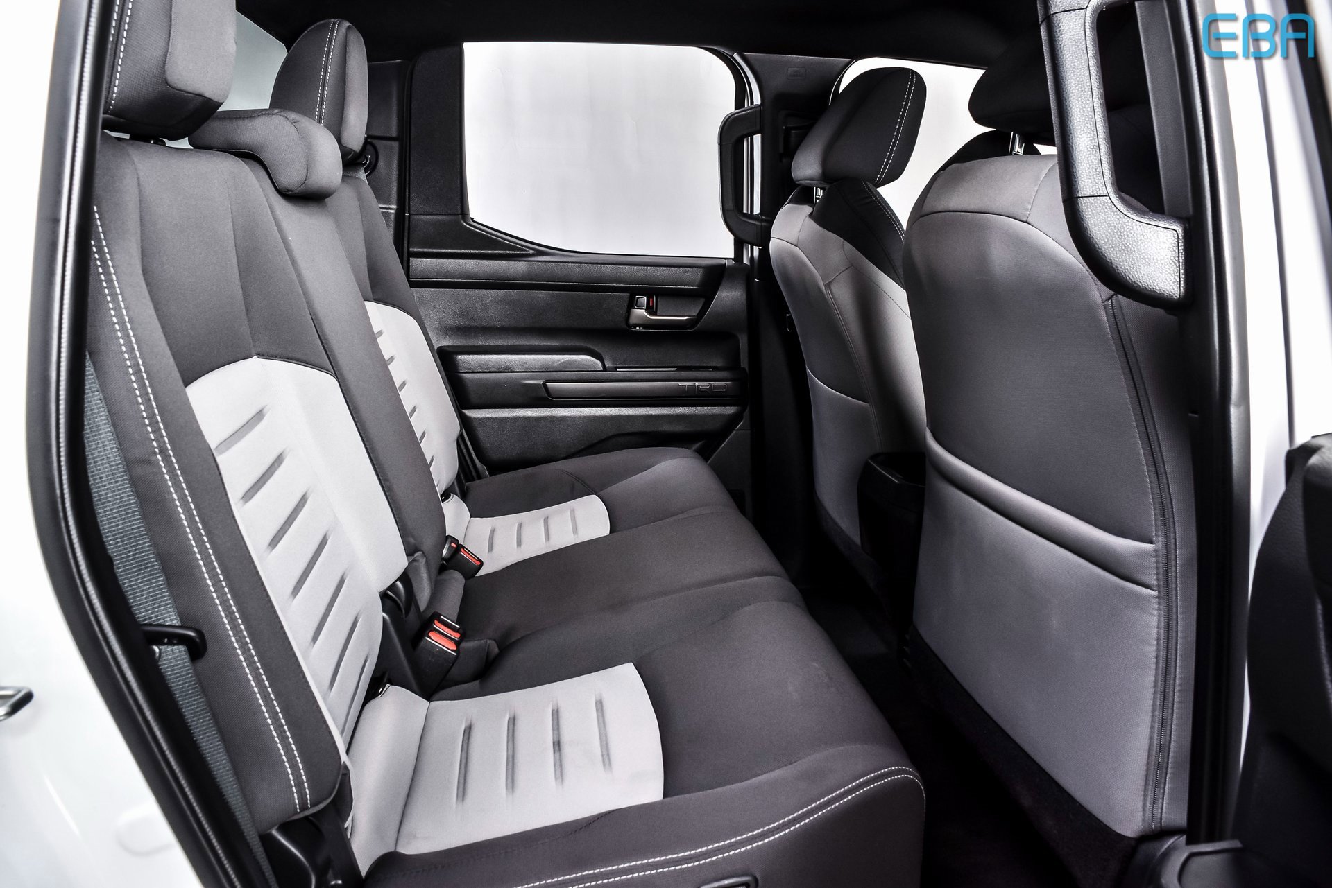 Used 2025 Toyota Tacoma TRD Off-Road image 21