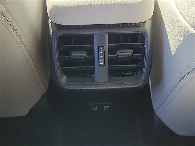 Used 2019 Lexus UX 200 w/ Premium Package image 12