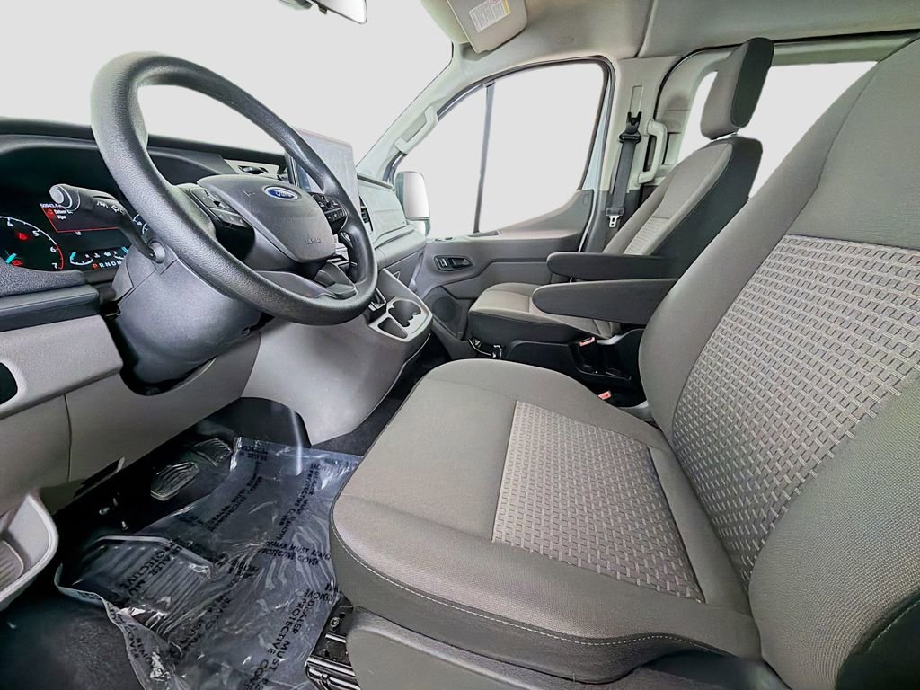 Used 2024 Ford Transit 350 XLT image 18