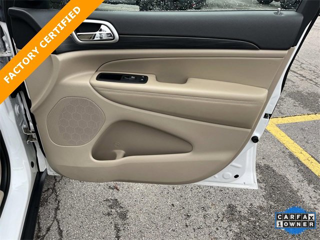 Certified 2022 Jeep Grand Cherokee Laredo E image 23