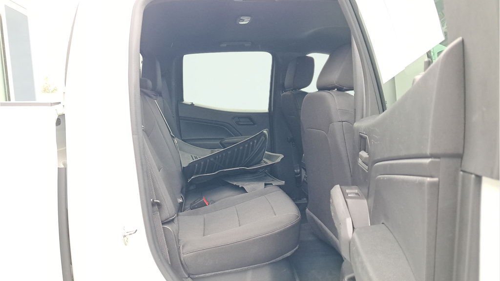 Used 2023 Chevrolet Colorado Trail Boss w/ Technology Package AWD/4WD image 14