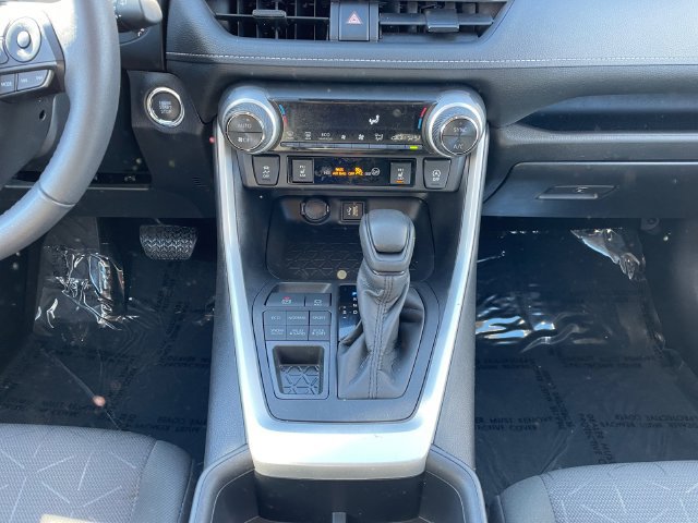 Used 2024 Toyota RAV4 XLE w/ Convenience Package AWD/4WD image 14