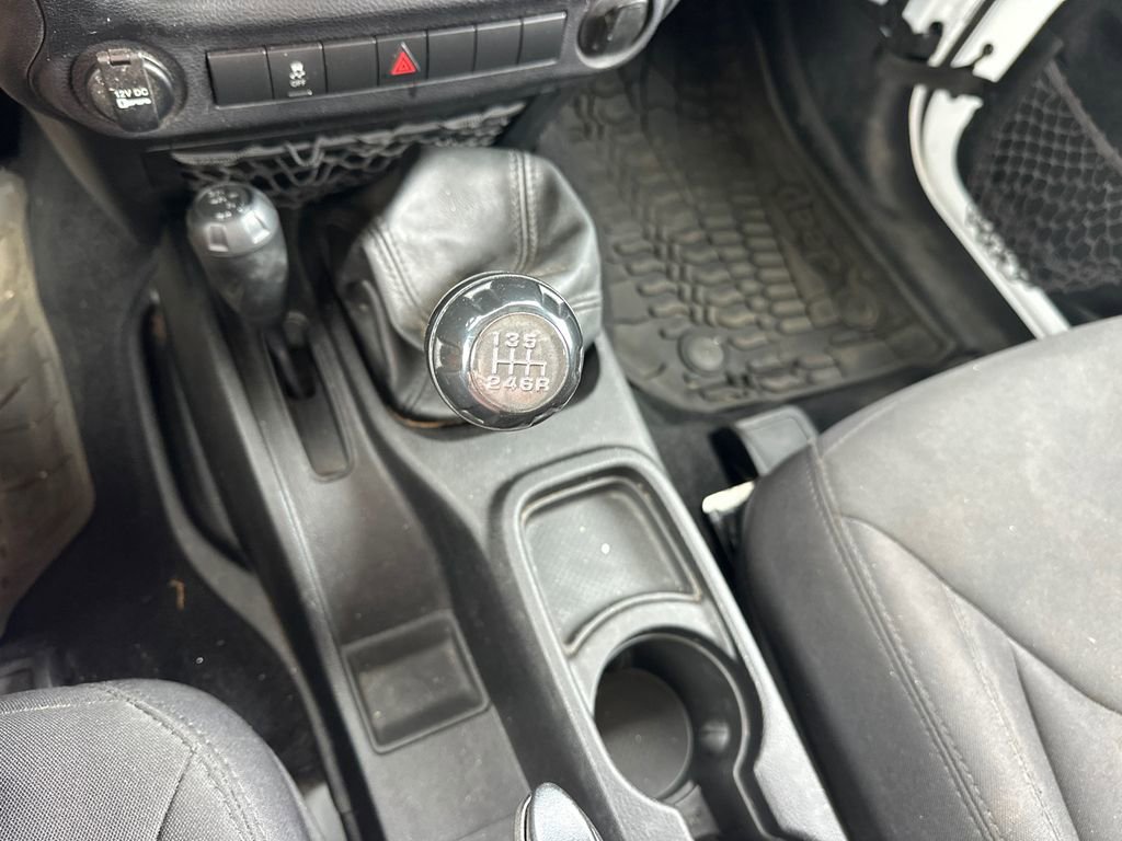 Used 2014 Jeep Wrangler Sport AWD/4WD image 27