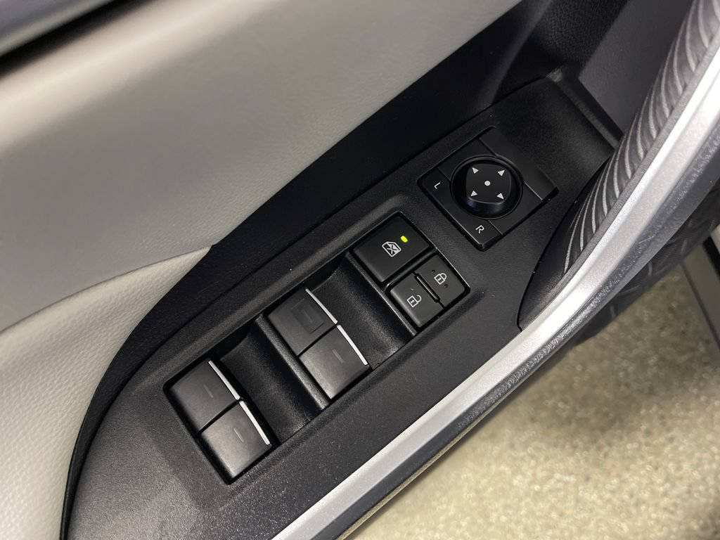 Certified 2023 Toyota RAV4 XLE FWD image 16