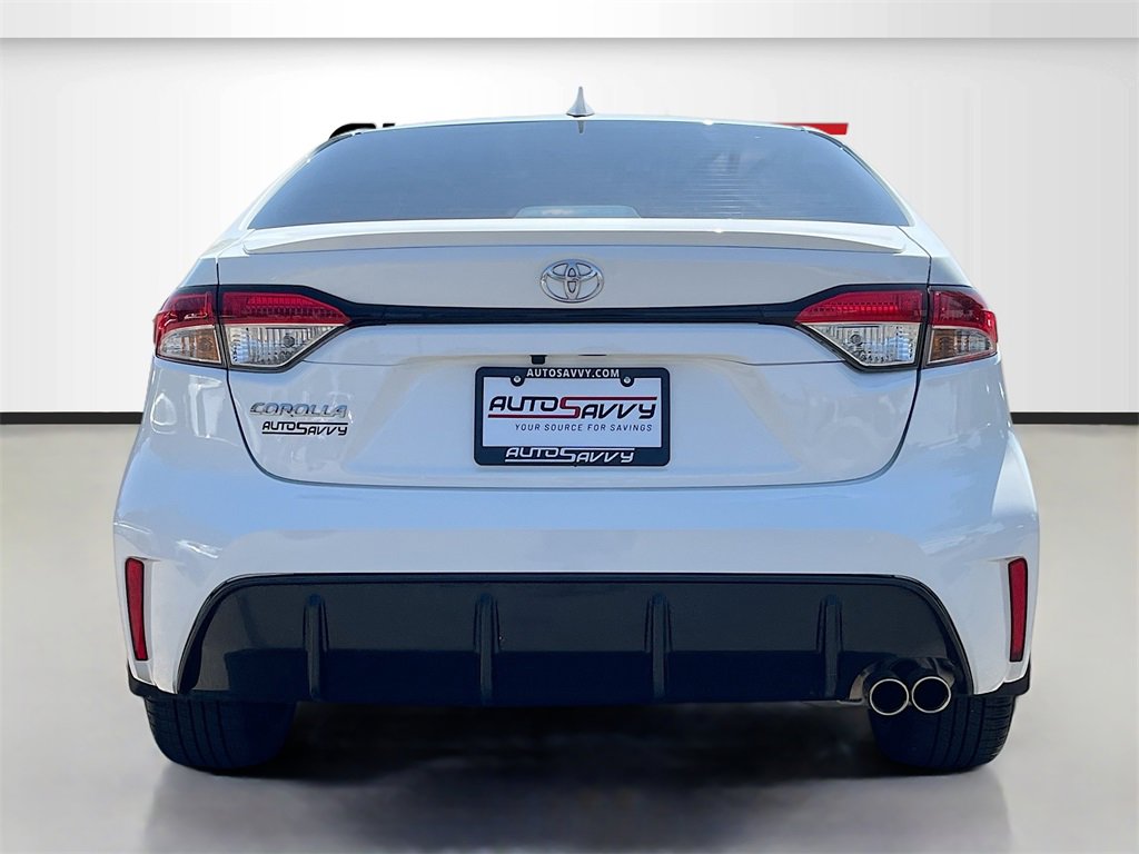 Used 2024 Toyota Corolla SE image 6