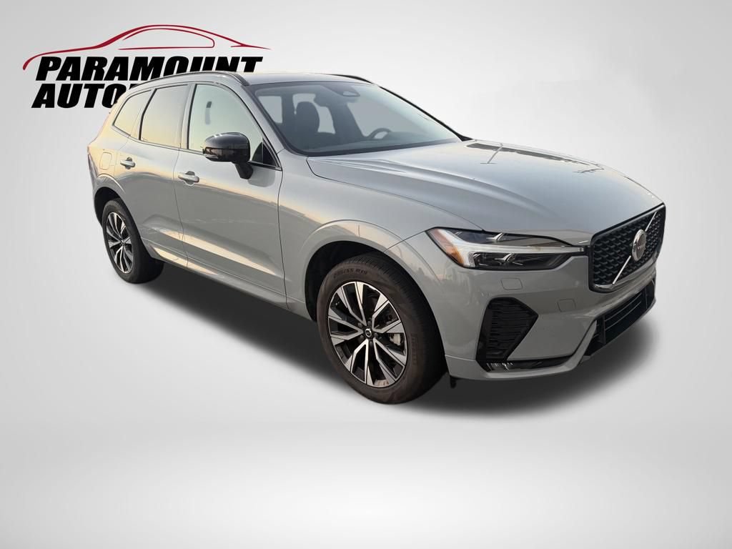 Used 2024 Volvo XC60 B5 Core w/ Protection Package Premier AWD/4WD image 5