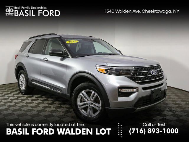 Used 2023 Ford Explorer XLT w/ Equipment Group 202A image 1