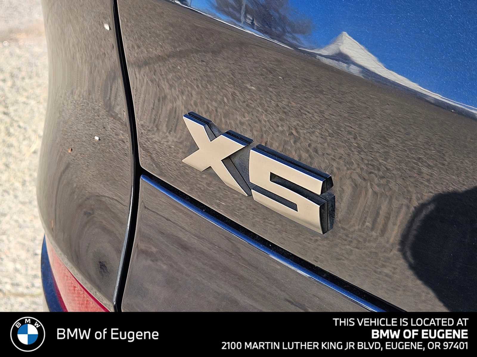 Used 2020 BMW X5 M50i image 16