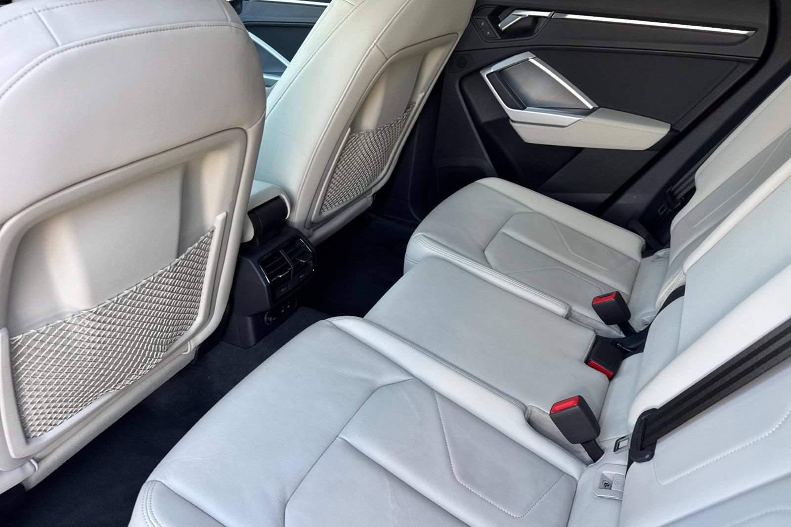 Used 2020 Audi Q3 2.0T Premium Plus AWD/4WD image 12