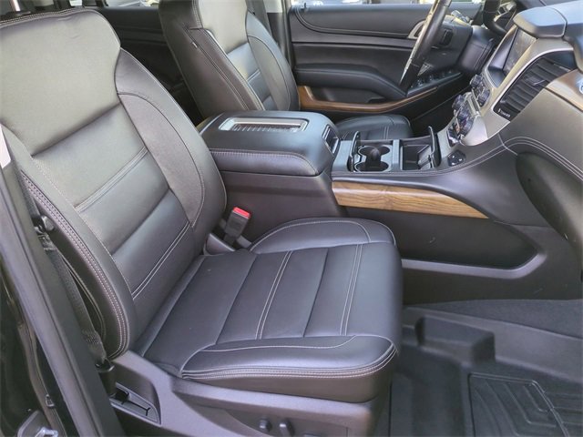 Used 2019 GMC Yukon XL Denali w/ Denali Ultimate Package image 29