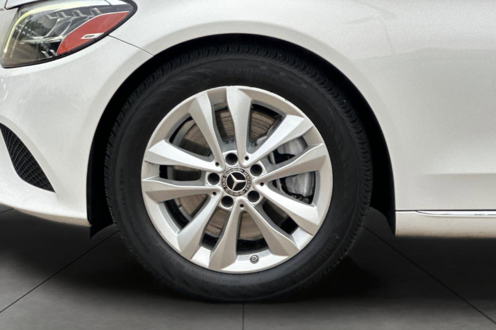 Used 2019 Mercedes-Benz C 300 Sedan image 5