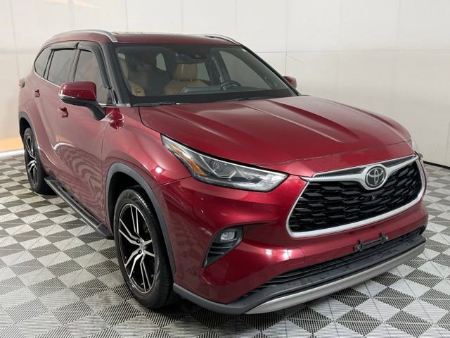 Used 2021 Toyota Highlander Platinum image 9
