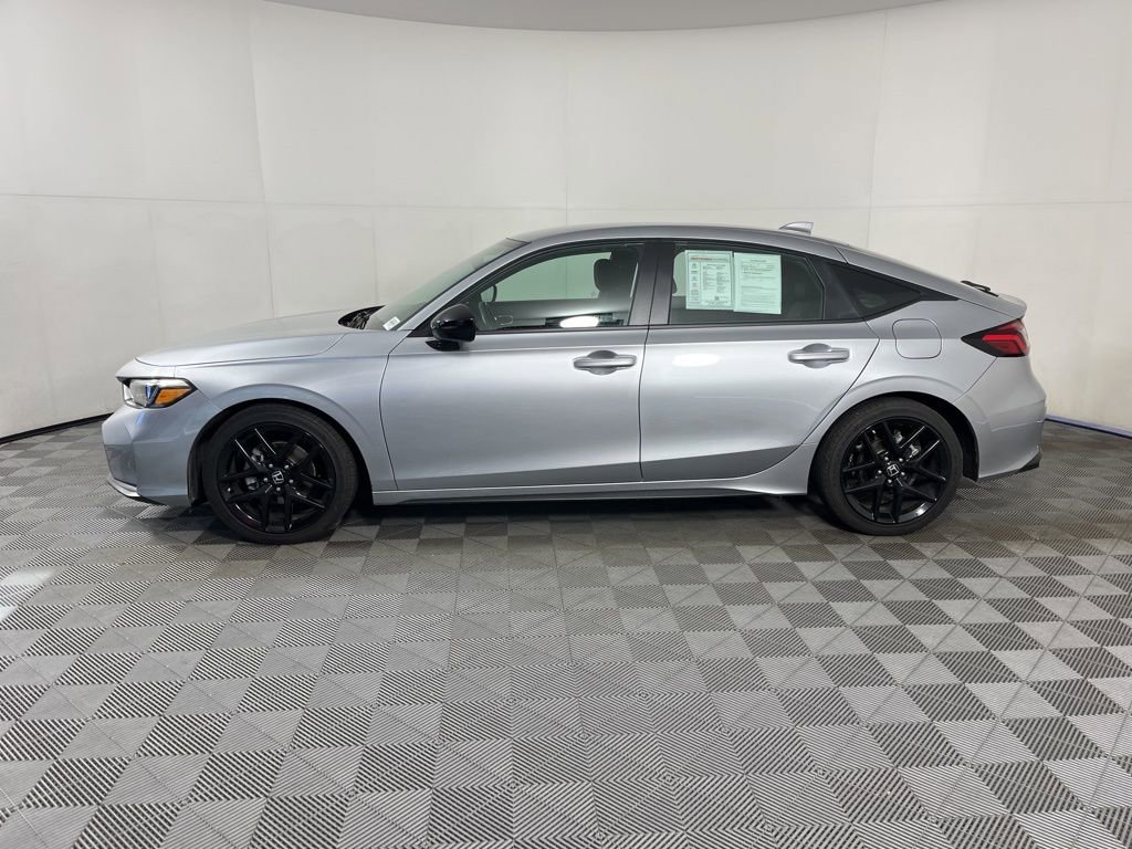 Used 2025 Honda Civic Sport image 2