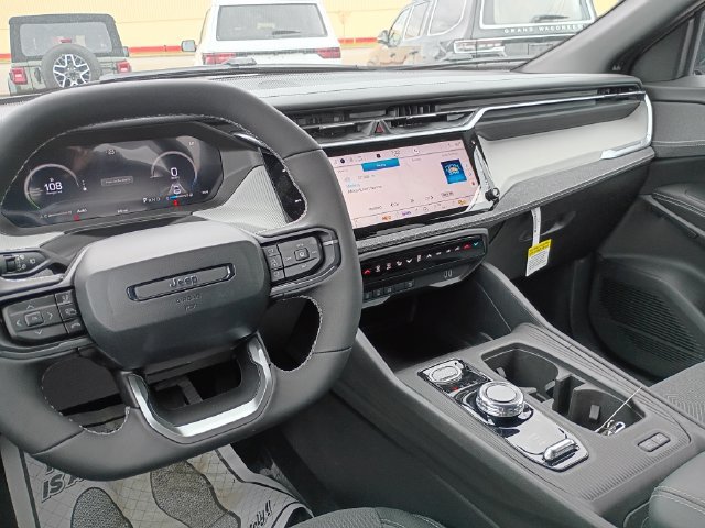 New 2026 Jeep Cherokee Laredo AWD/4WD image 10