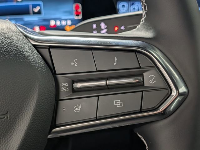 New 2026 Chevrolet Equinox EV LT image 18