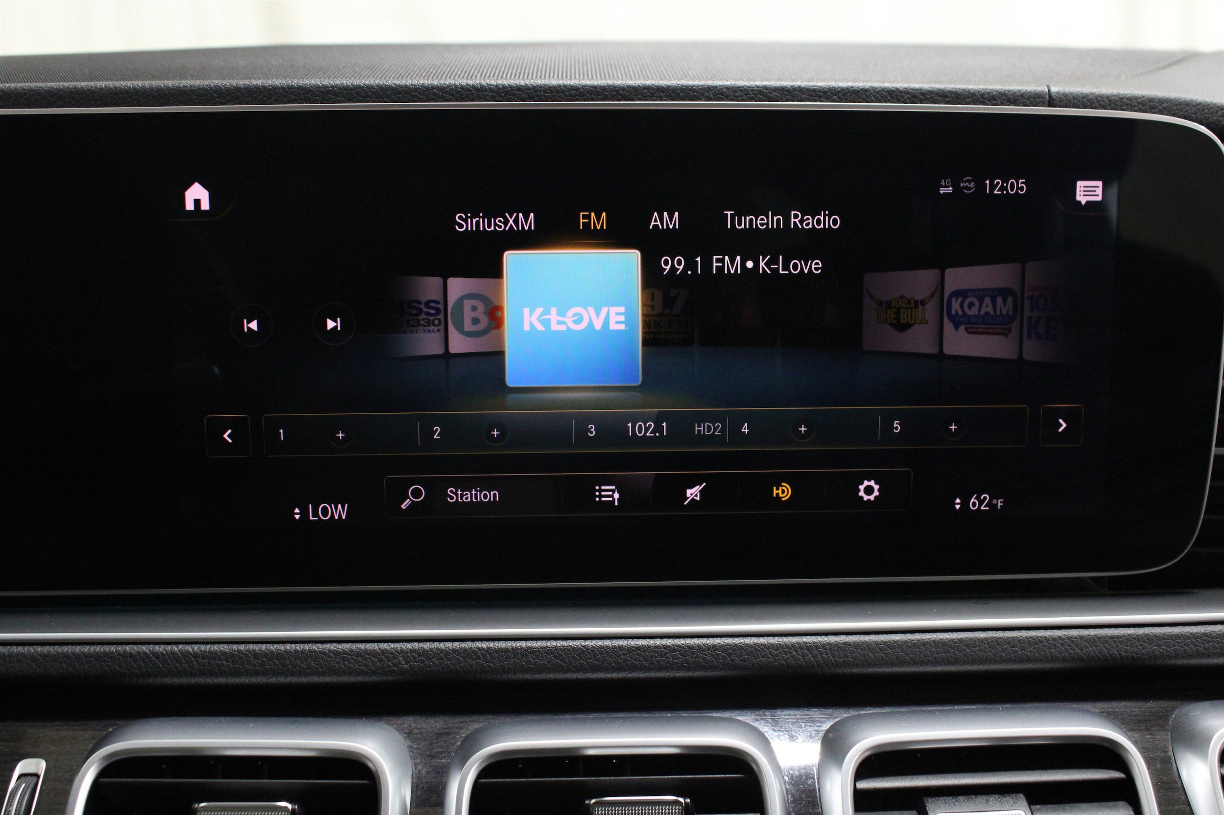 Used 2020 Mercedes-Benz GLS 450 4MATIC w/ Convenience Package image 16