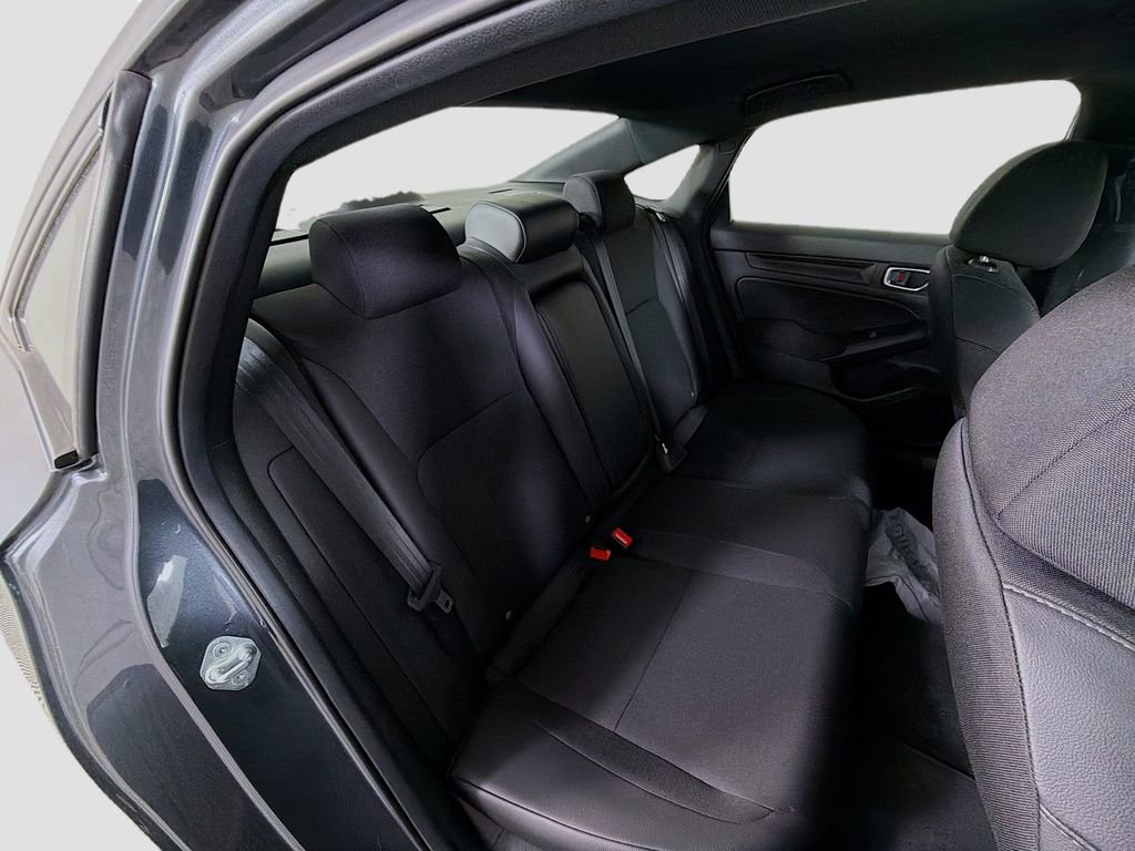 Used 2025 Honda Civic Sport image 26