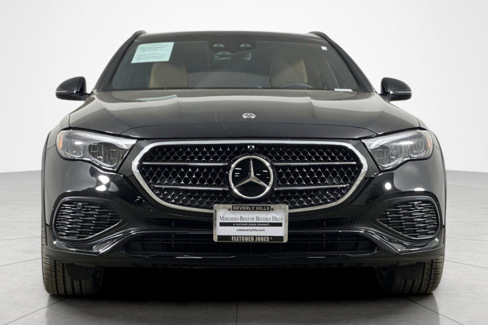 Used 2025 Mercedes-Benz E 450 4MATIC All-Terrain Wagon image 8