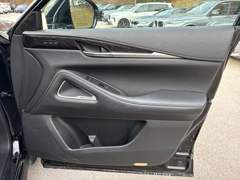 Used 2023 INFINITI QX60 Sensory w/ Vision Package image 28