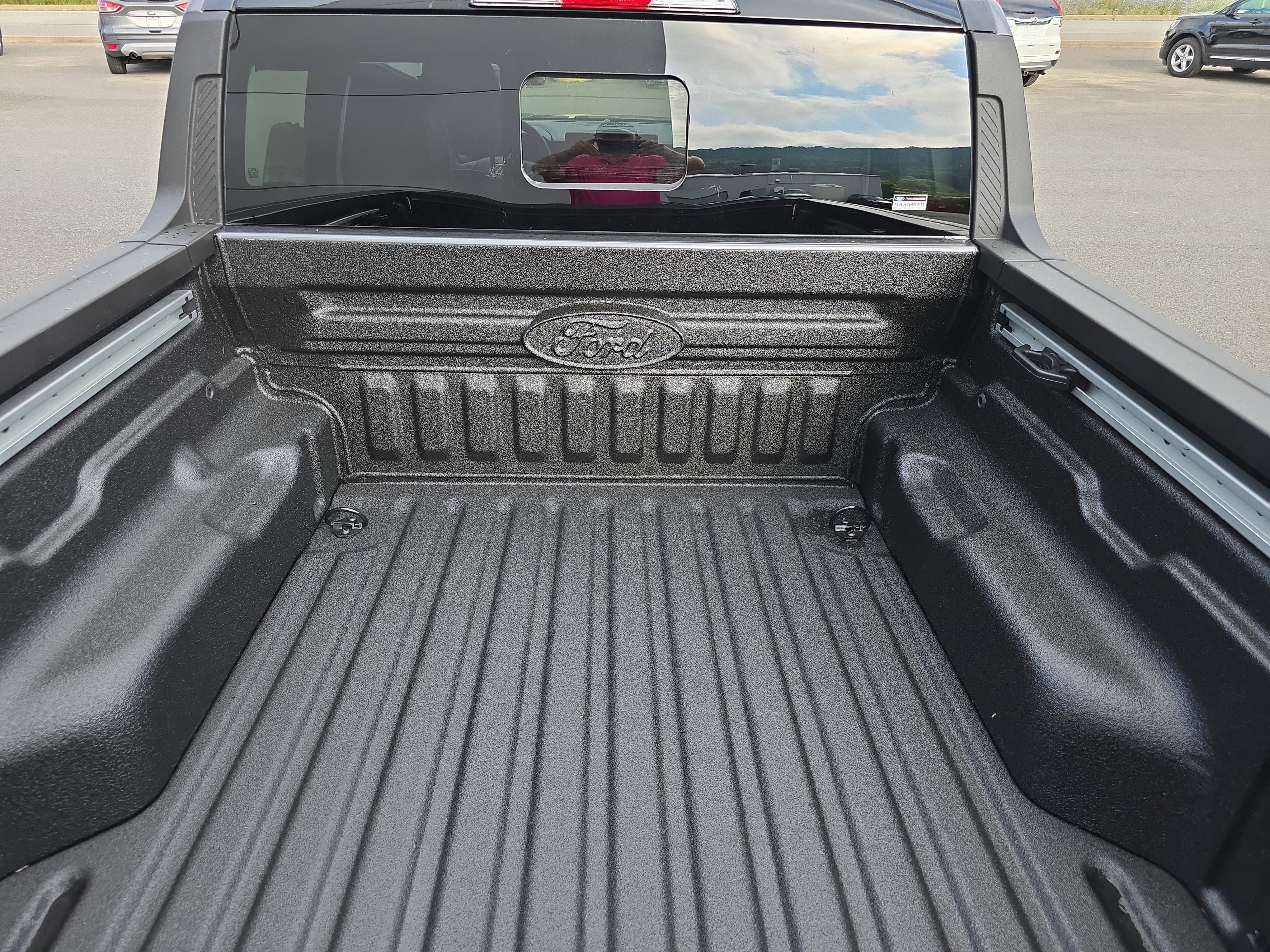 New 2025 Ford Maverick Lobo image 5