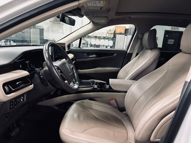 Used 2022 Lincoln Nautilus Reserve image 19