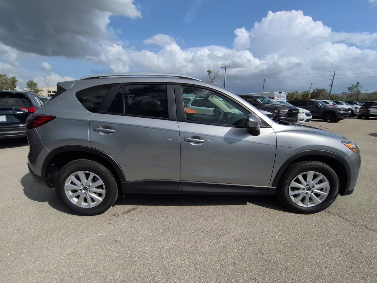 Used 2013 MAZDA CX-5 Touring image 4