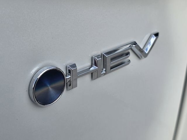 Used 2026 Toyota Highlander XLE image 9