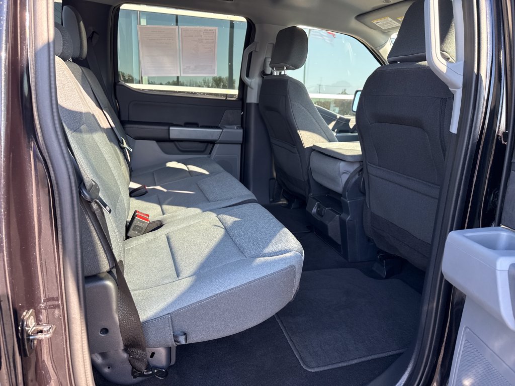 Used 2024 Ford F150 XLT AWD/4WD image 37
