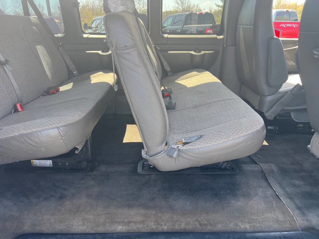 Used 2014 Chevrolet Express 3500 LT w/ LT Preferred Equipment Group image 8