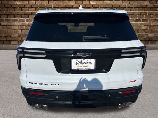 New 2026 Chevrolet Traverse RS w/ LPO, Floor Liner Package image 4