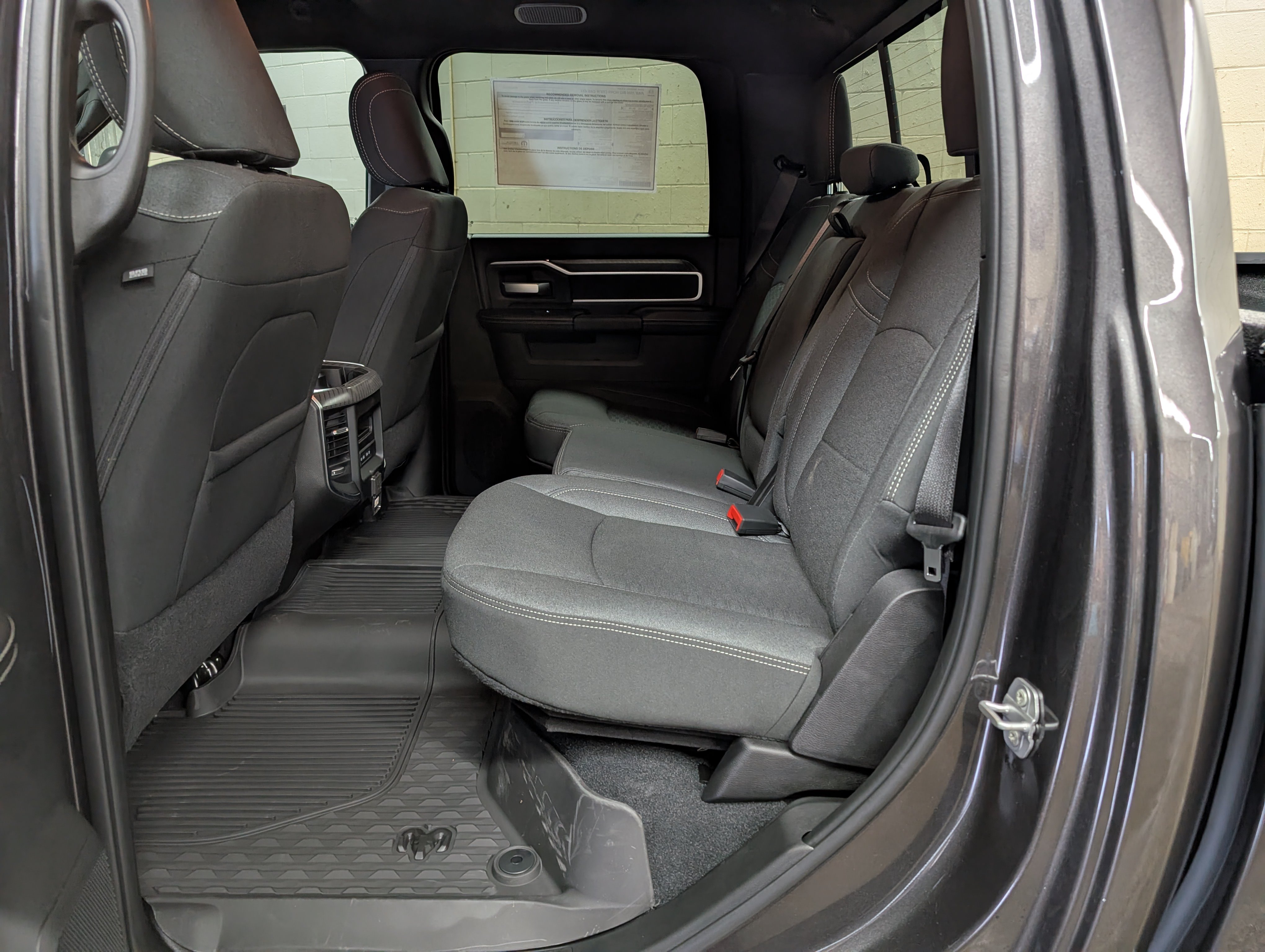 New 2026 RAM 2500 Big Horn AWD/4WD image 12