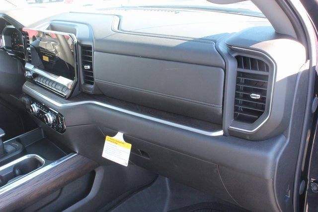 New 2026 GMC Sierra 1500 SLT w/ SLT Premium Package image 29