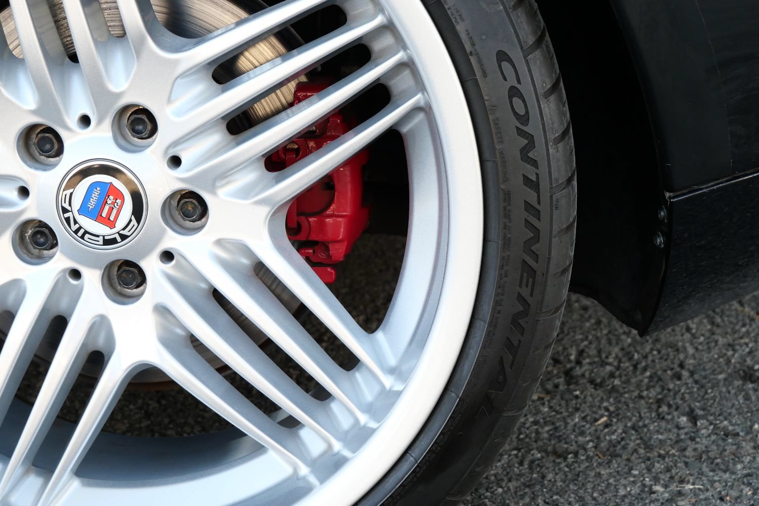 Used 2001 BMW Z8 RWD image 34
