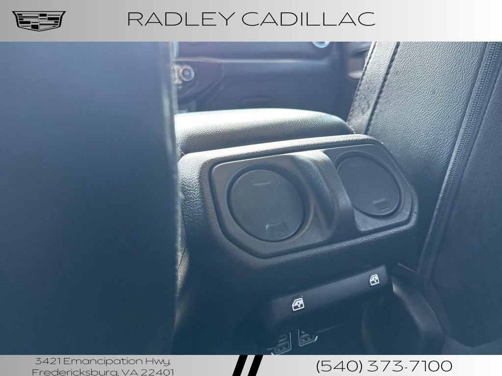 Used 2023 Jeep Wrangler Unlimited Sahara w/ Cold Weather Group AWD/4WD image 13