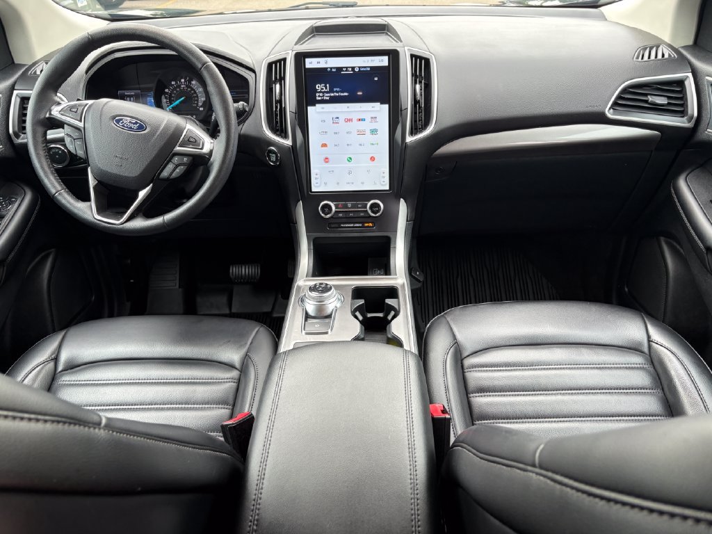 Used 2024 Ford Edge SEL w/ Convenience Package AWD/4WD image 17