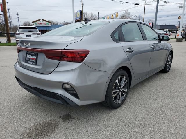 Used 2024 Kia Forte LXS image 7
